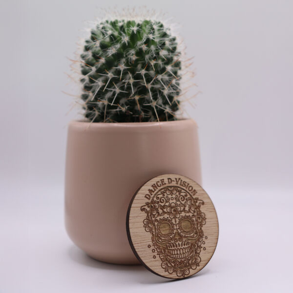 Wooden Magnet with Dance D-Vision Skull Thumbnail